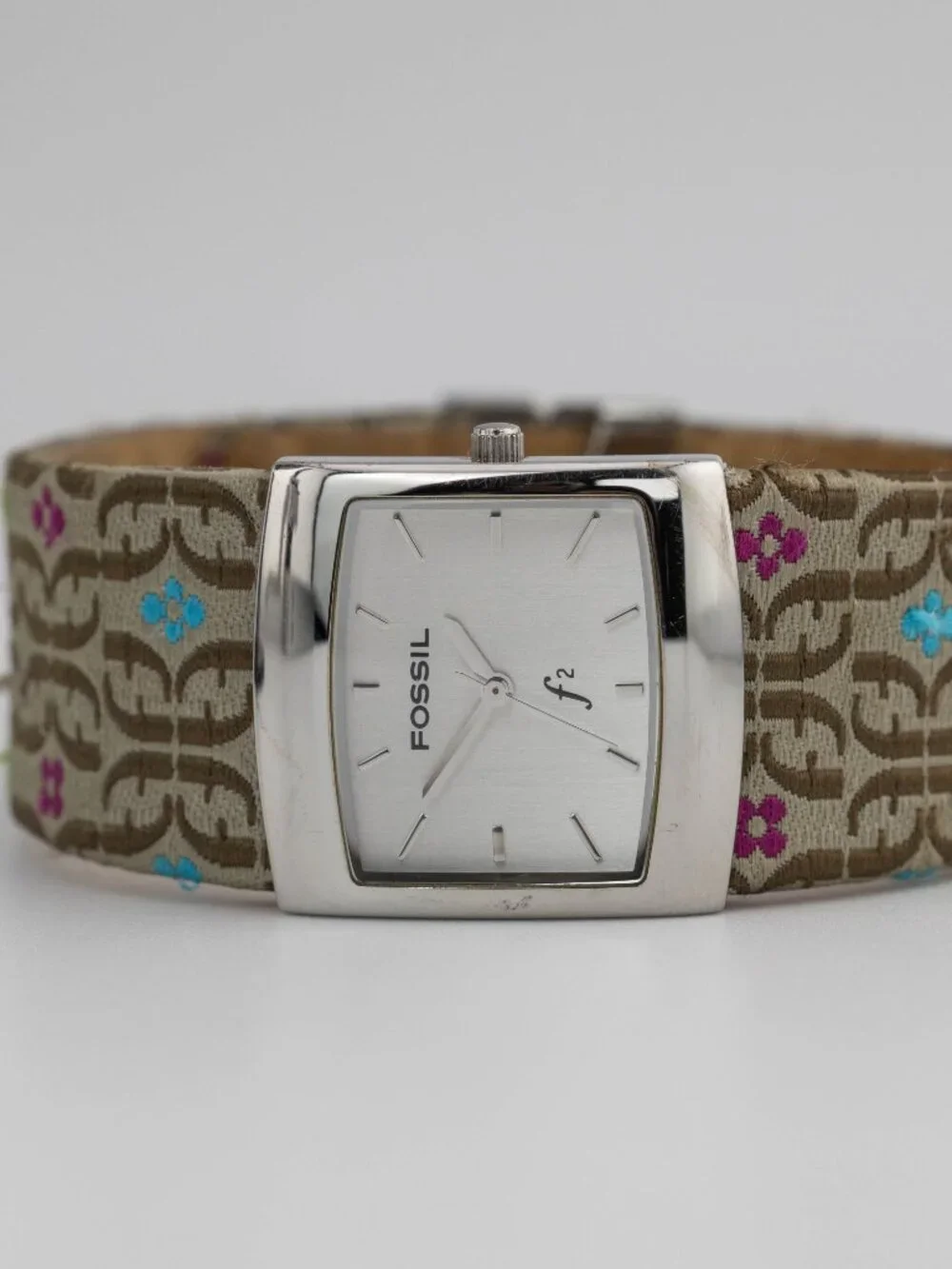 Fossil F2 SI2009 Floral Monogram Cuff Watch Quartz Analog Women’s Fresh Battery